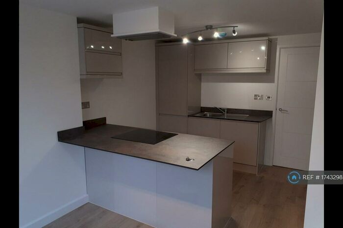 1 Bedroom Flat To Rent In Reading, Reading, RG1