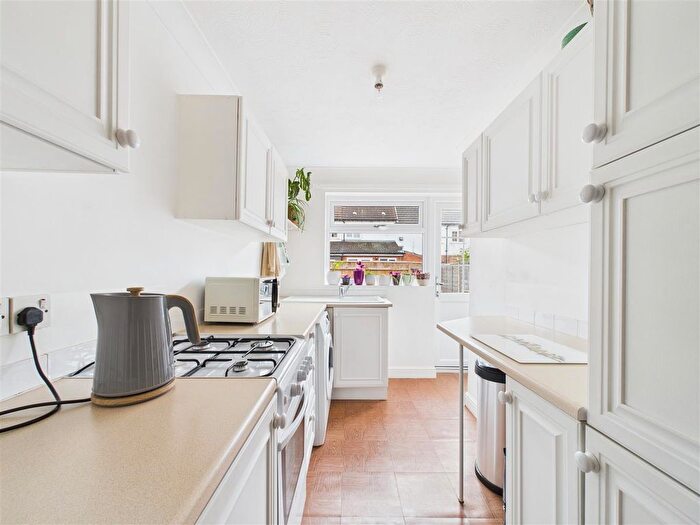 2 Bedroom Terraced House For Sale In West View, North Ferriby, HU14
