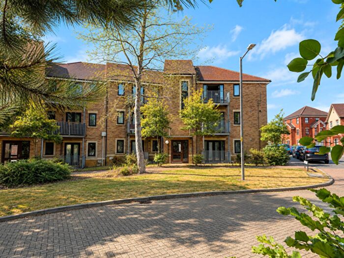 2 Bedroom Apartment For Sale In Stapeley Court, Westcroft, Milton Keynes, MK4