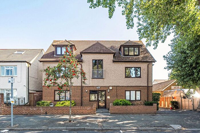 1 Bedroom Flat For Sale In Pavillion Court, Streatham, London, SW16