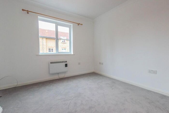 2 Bedroom Apartment To Rent In Pimlico Court, Hertford, SG13
