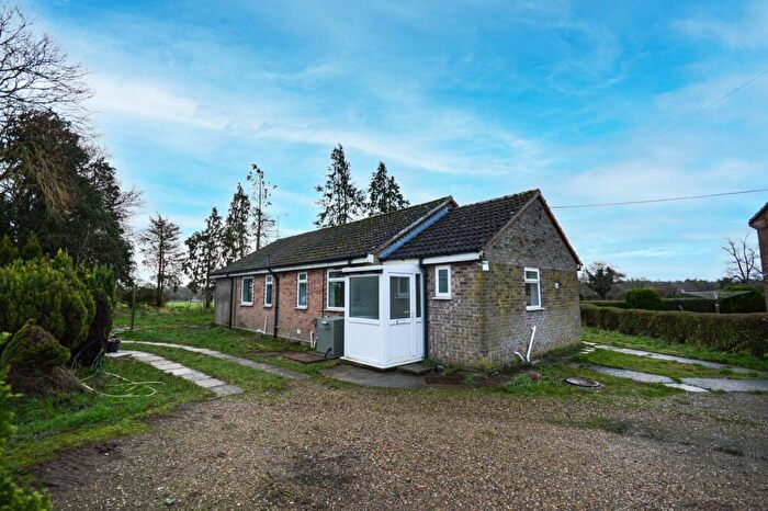 2 Bedroom Property To Rent In Breckles, NR17