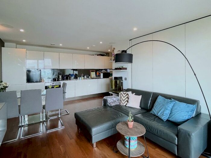 3 Bedroom Apartment To Rent In Knights Tower, Wharf Street, London, SE8
