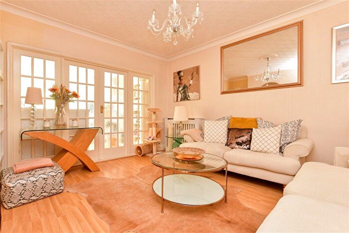 5 Bedroom Semi-Detached House For Sale In Norfolk Road, Cliftonville, Margate, Kent, CT9