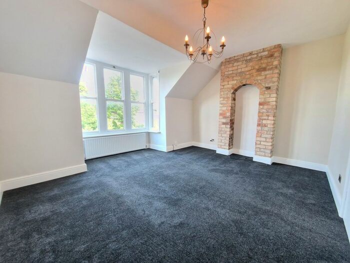 3 Bedroom Flat To Rent In Back Tewit Well Road, Bankside Back Tewit Well Road, HG2