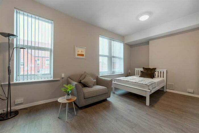 Studio To Rent In Chillingham Road, Heaton, NE6