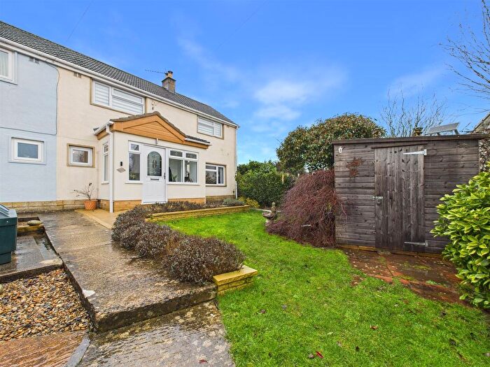 3 Bedroom End Terrace House For Sale In Avon Rise, Luckington, SN14