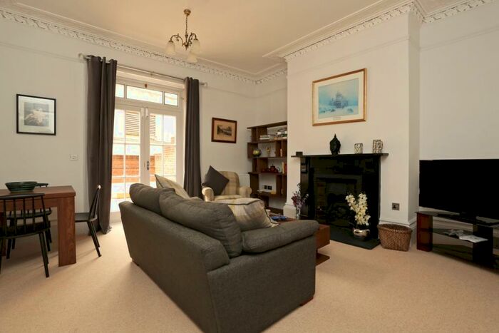 1 Bedroom Flat To Rent In Rodney Road Cheltenham, GL50