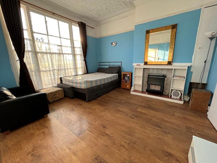 1 Bedroom Flat To Rent In Monument Road, Edgbaston, B16