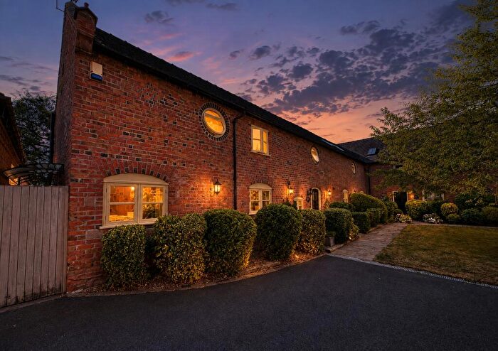 3 Bedroom Semi-Detached House For Sale In Church Minshull, Nantwich, Cheshire, CW5