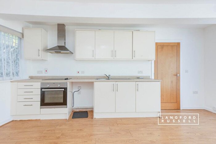 1 Bedroom Flat To Rent In Anglesea Road Orpington, BR5