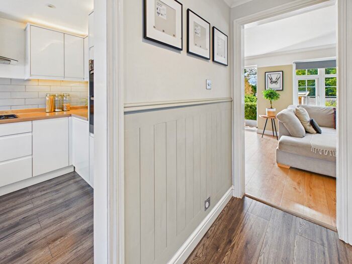 3 Bedroom Terraced House For Sale In Windmill Close, Clanfield, PO8