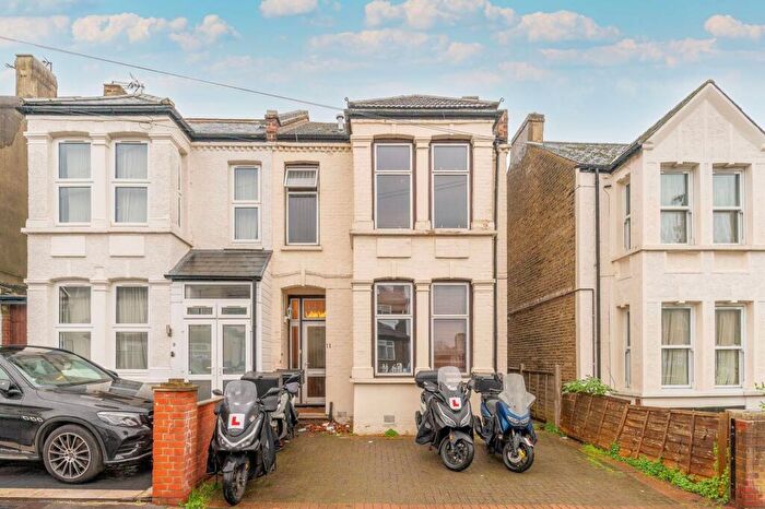 3 Bedroom Semi Detached House For Sale In Sandfield Road, Thornton Heath, CR7