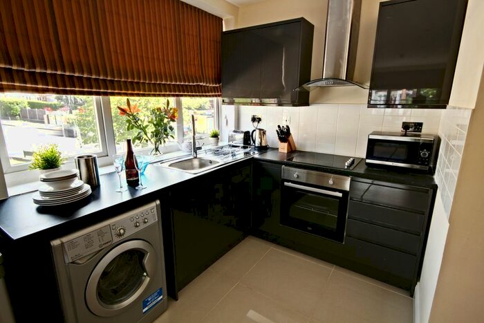 1 Bedroom Flat To Rent In Wembley Hill Road, Wembley Park, London, HA9