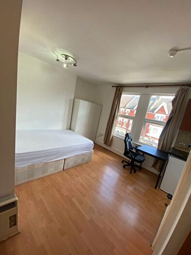 Studio To Rent In Buckley Road, London, NW6