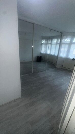 3 Bedroom Detached House To Rent In Eaton Valley Road, Luton, LU2