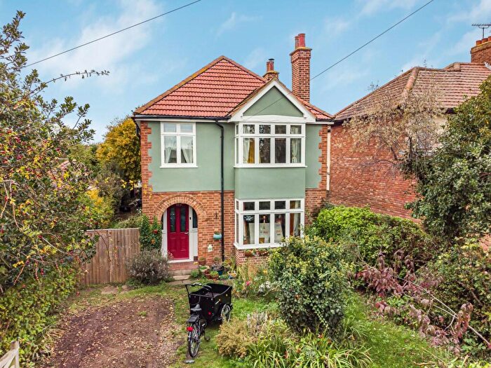 3 Bedroom Detached House For Sale In Church Lane, Girton, CB3