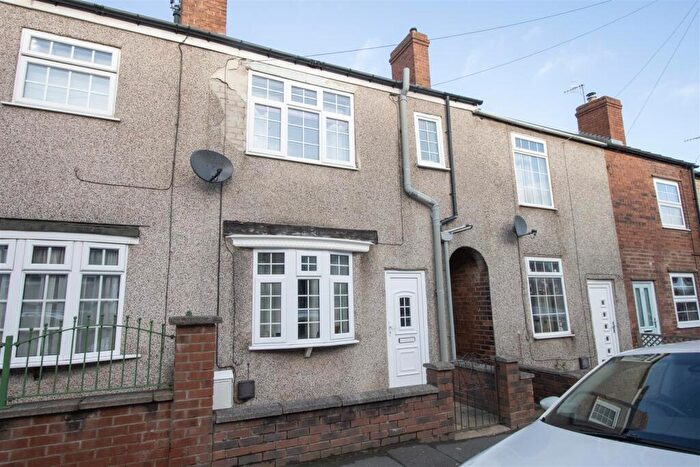 2 Bedroom Terraced House For Sale In Chapel Road, Grassmoor, Chesterfield, S42
