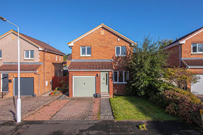 3 Bedroom Detached House For Sale In North Larches, Dunfermline, KY11