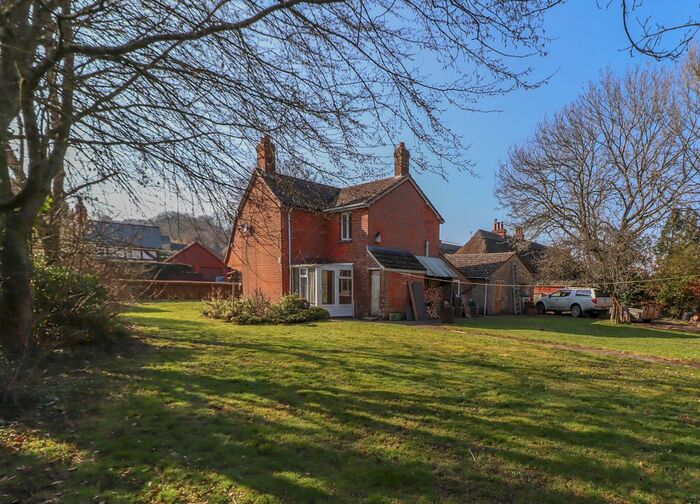 2 Bedroom Detached House For Sale In Hurstbourne Tarrant, Andover, Hampshire, SP11