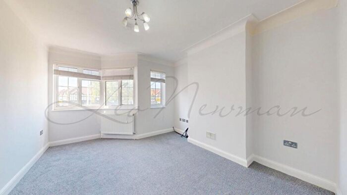 2 Bedroom Flat To Rent In Church Lane, London, NW9
