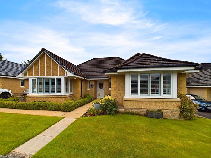 4 Bedroom Detached Bungalow For Sale In Byretown Grove, Kirkfieldbank, ML11