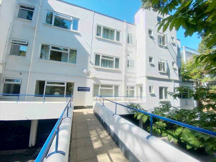 2 Bedroom Apartment To Rent In Trystworthy, St Stephens Road, Bournemouth, BH2