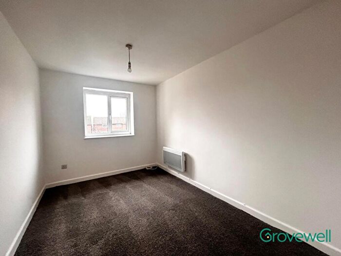 1 Bedroom Flat To Rent In Kendal Court, New Lane, Eccles, Manchester, M30