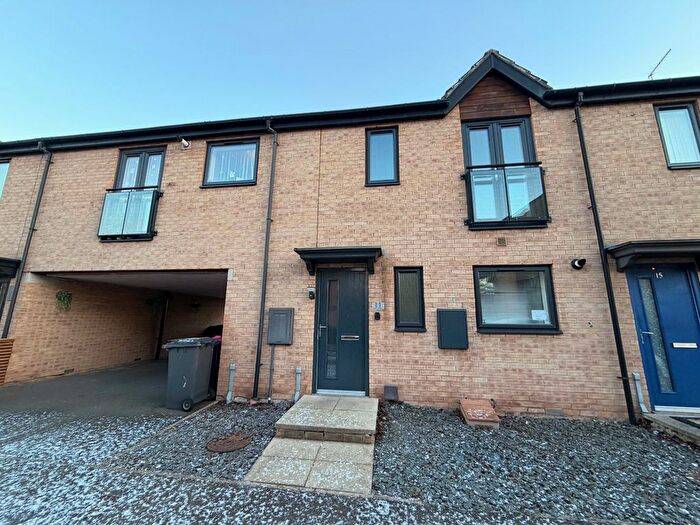 3 Bedroom Detached House To Rent In Lady Oak Way, Rotherham, South Yorkshire, S65