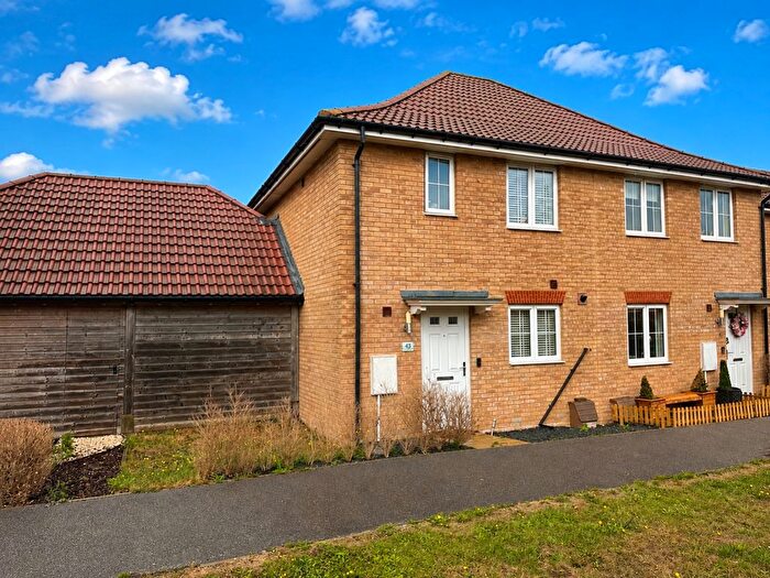 3 Bedroom End Of Terrace House For Sale In Central Boulevard, Aylesham, CT3