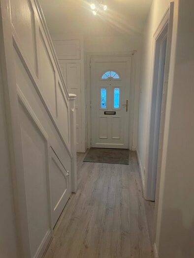 3 Bedroom Semi-Detached House To Rent In Peters Close, Stanmore, HA7