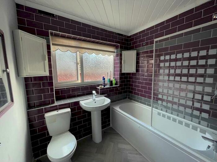 5 Bedroom Detached House To Rent In The Slieve, Handsworth Wood, B20