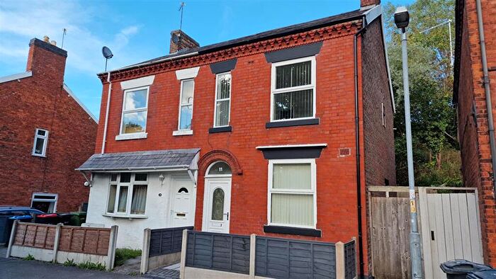 3 Bedroom Semi-Detached House To Rent In Station Road, Winsford, CW7