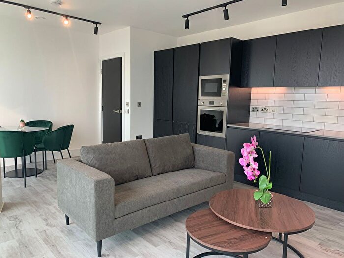 1 Bedroom Flat To Rent In Icon Tower, Portal Way, W3
