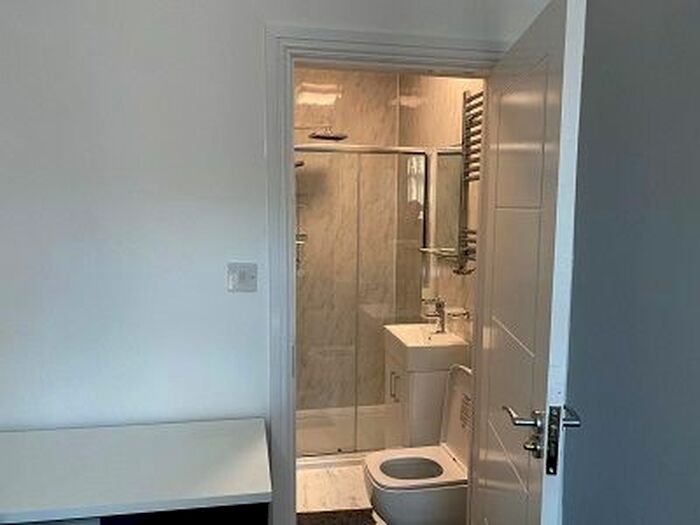 4 Bedroom Terraced House To Rent In Winnie Road, Birmingham, B29