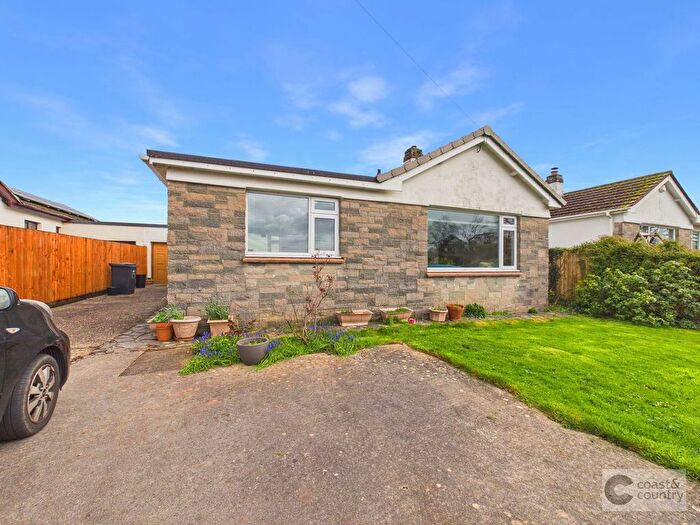 3 Bedroom Detached Bungalow For Sale In Biltor Road, Ipplepen, TQ12