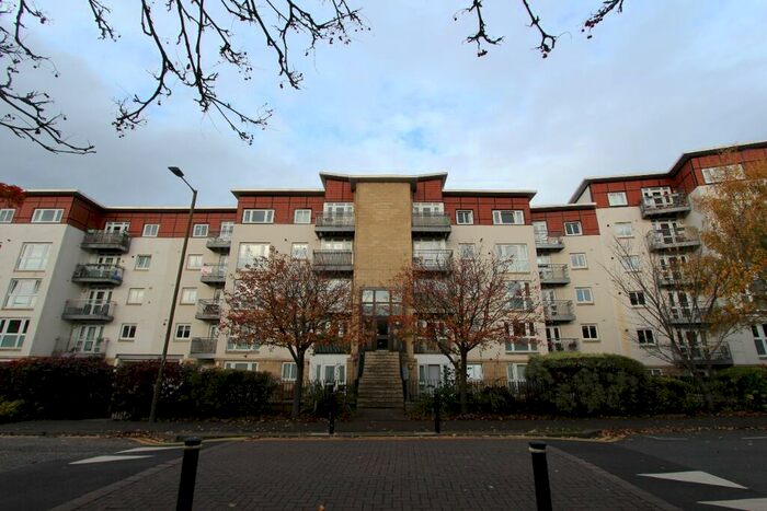 2 Bedroom Flat To Rent In Brunswick Road, Leith, Edinburgh, EH7