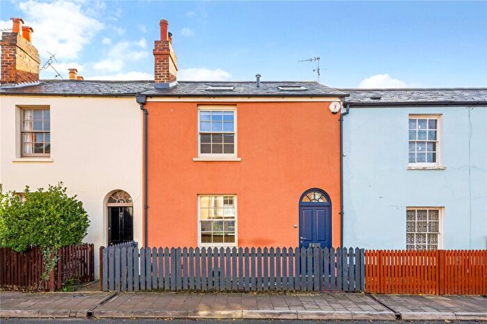 2 Bedroom Terraced House To Rent In Observatory Street, Oxford, Oxfordshire, OX2
