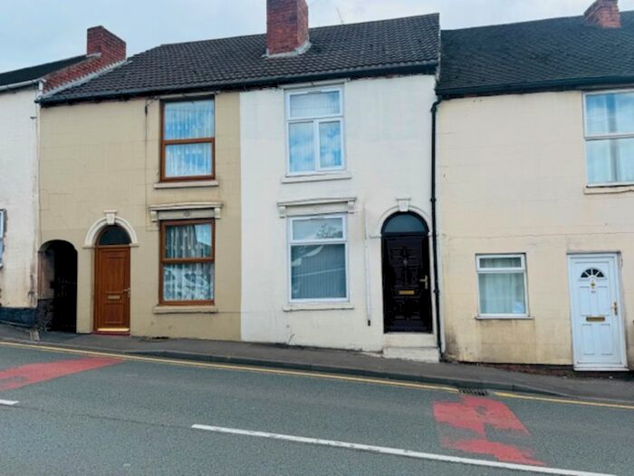Terraced House To Rent In Windmill Hill, Halesowen, B63