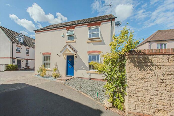 3 Bedroom Semi Detached House For Sale In Prospero Way, Haydon End, Swindon, SN25