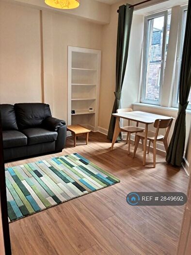 1 Bedroom Flat To Rent In Millar Place, Edinburgh, EH10