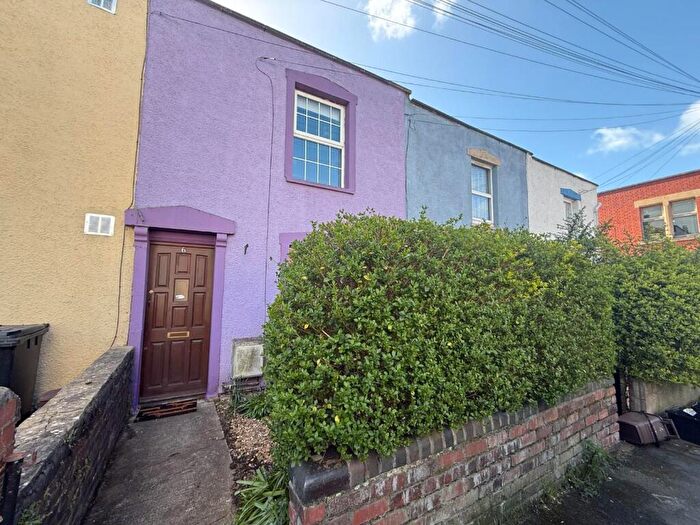 2 Bedroom House To Rent In Greenbank Road, Greenbank, Bristol, BS5