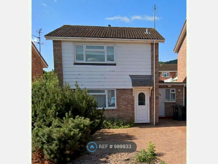 3 Bedroom Detached House To Rent In Fruitlands, Malvern, WR14