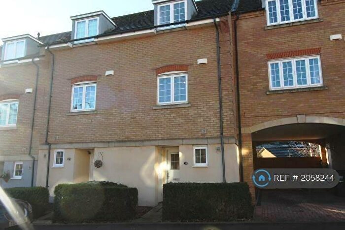 4 Bedroom Semi-Detached House To Rent In Lady Charlotte Road, Hampton Hargate, Peterborough, PE7