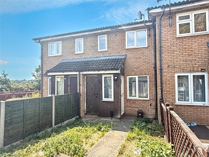 1 Bedroom House For Sale In Redwood Way, Barnet, EN5