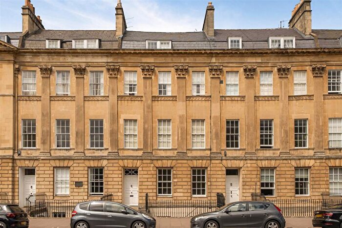 2 Bedroom Flat For Sale In Great Pulteney Street, Bathwick, Bath, BA2