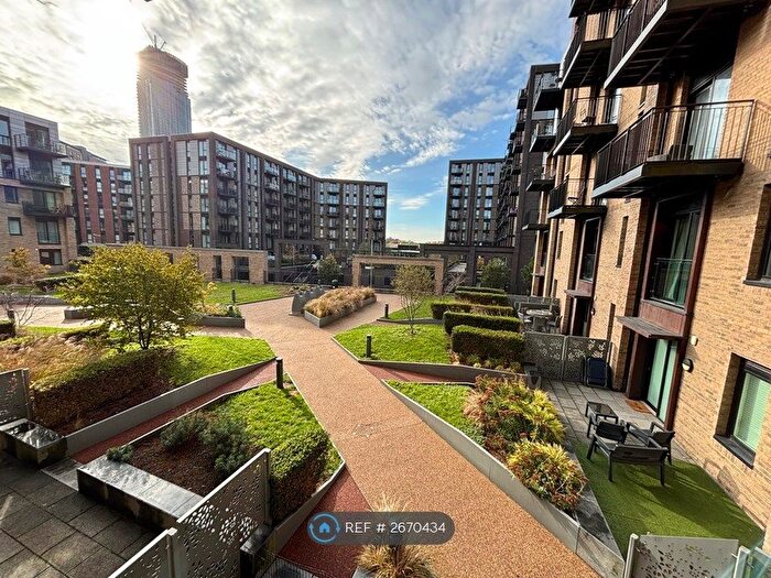 1 Bedroom Flat To Rent In The Forge, Salford, M5