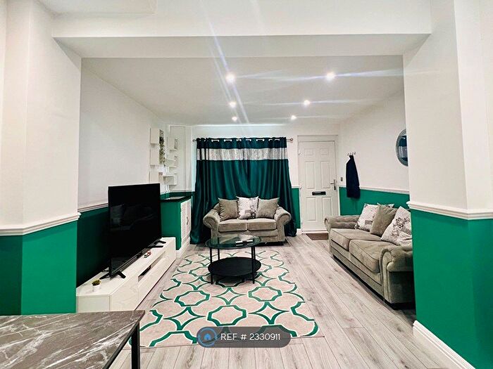 2 Bedroom Terraced House To Rent In Heworth Road, York, YO31