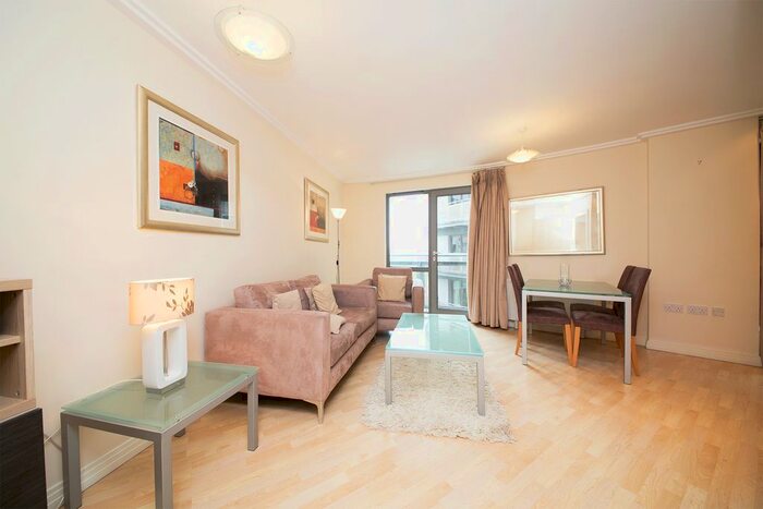 1 Bedroom Flat To Rent In Trentham Court, Victoria Road, London, W3
