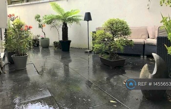 2 Bedroom Detached House To Rent In Stanmer Park Road, Brighton, BN1